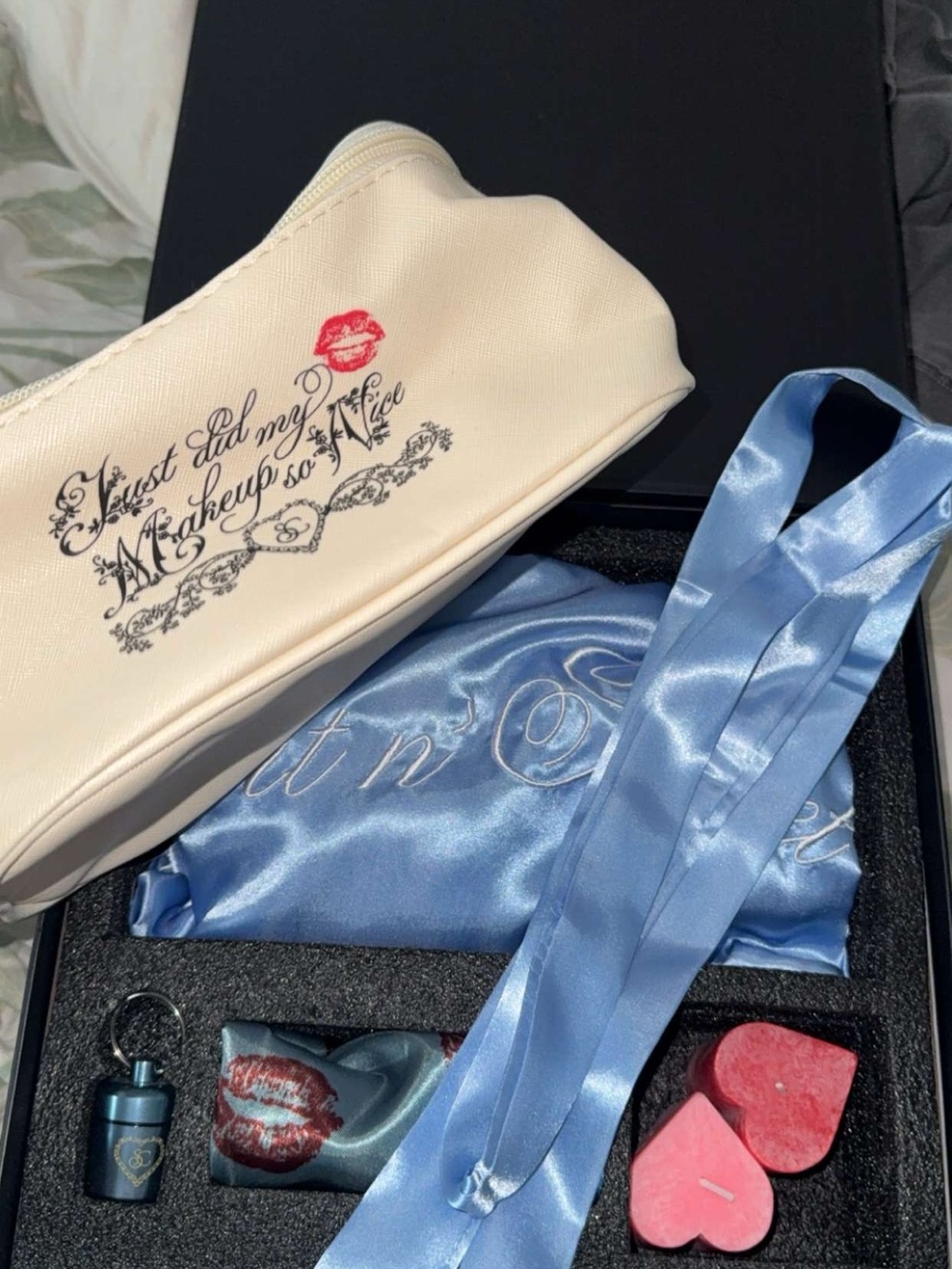 Sabrina Carpenter Short n’ Sweet 2025 VIP tour merch! In great condition